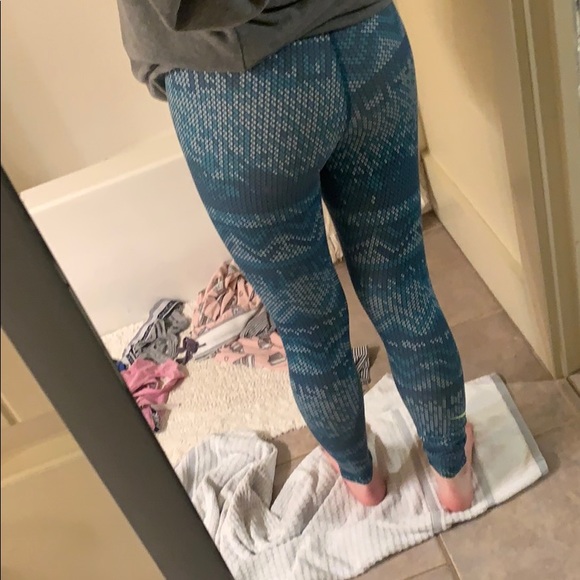 Nike leggings - Picture 2 of 4